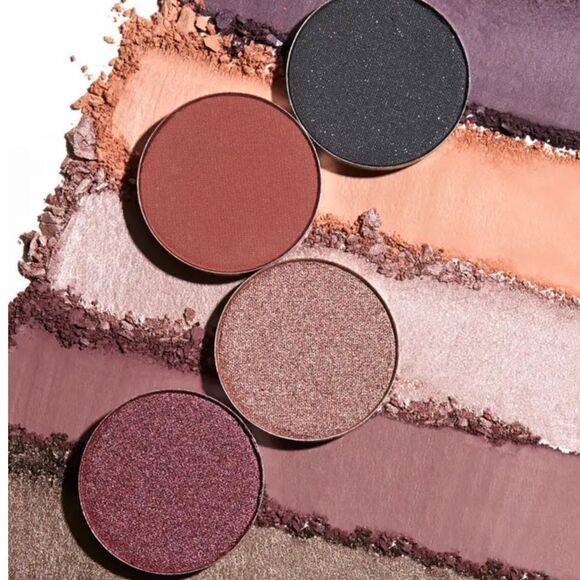 Beauty Bakerie Breakfast in Bed eyeshadow palette 9 shades rv $38 NEW - Picture 4 of 5